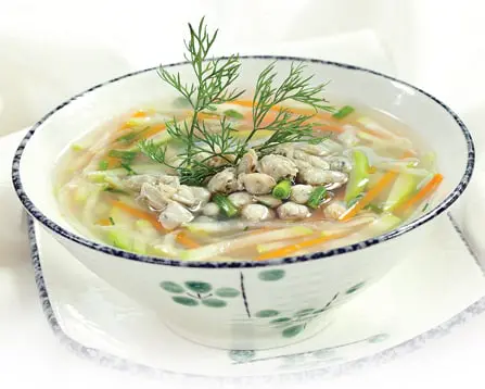 Canh hến nấu bầu