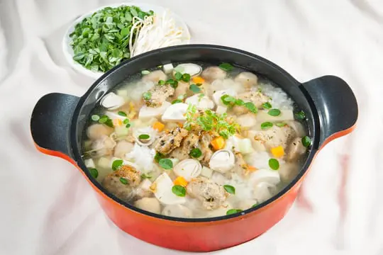 Lẩu cháo chùm ngây