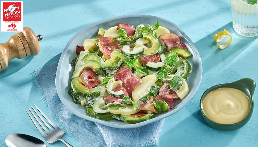 Salad bơ bacon