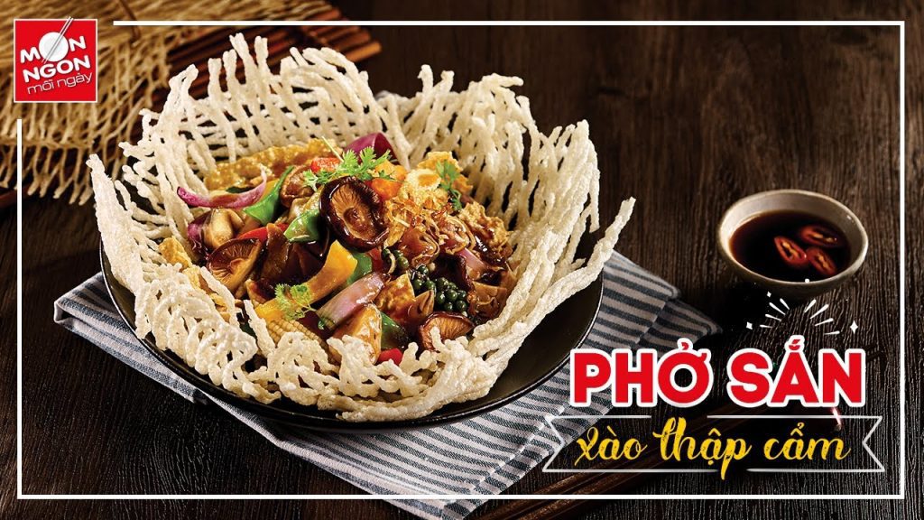 Đổi vị trưa với món phở sắn xào thập cẩm ngon lạ