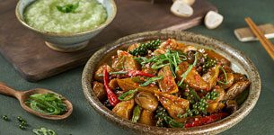 Mì căn kho nấm – Cháo lá dứa