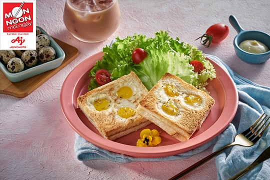 sandwich trứng cút mayonnaise