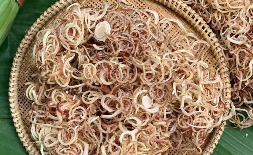 Nên chọn hoa chuối nào để làm gỏi và cách để cắt rửa hoa chuối không bị thâm