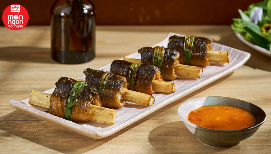 Lươn cuộn mía nướng