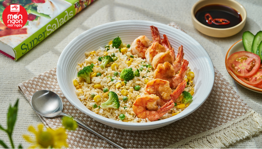 Cơm chiên tôm bông cải