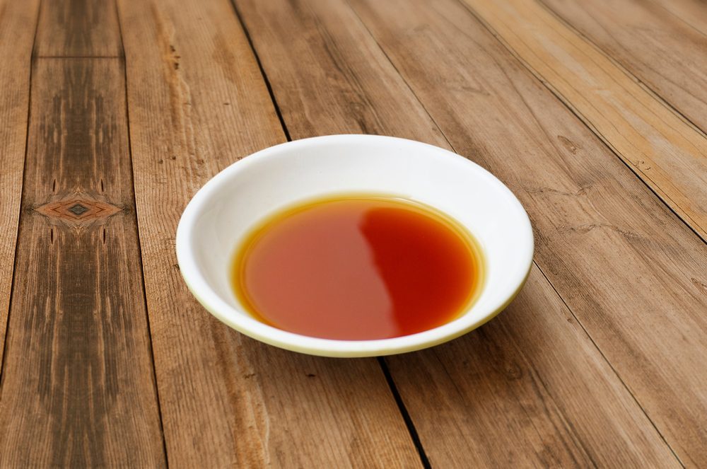 Nước mắm là gia vị truyền thống làm từ thịt hải sản