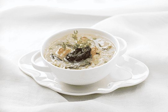 Cháo nấm tràm giúp hỗ trợ kiểm soát đường huyết và tăng cường sức khỏe tổng thể