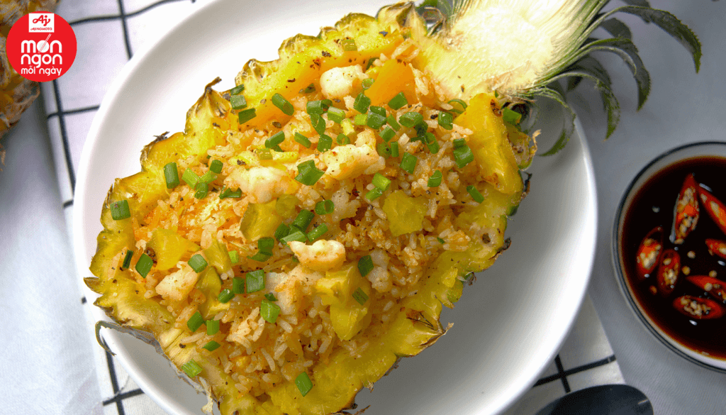 Cơm chiên tôm thơm