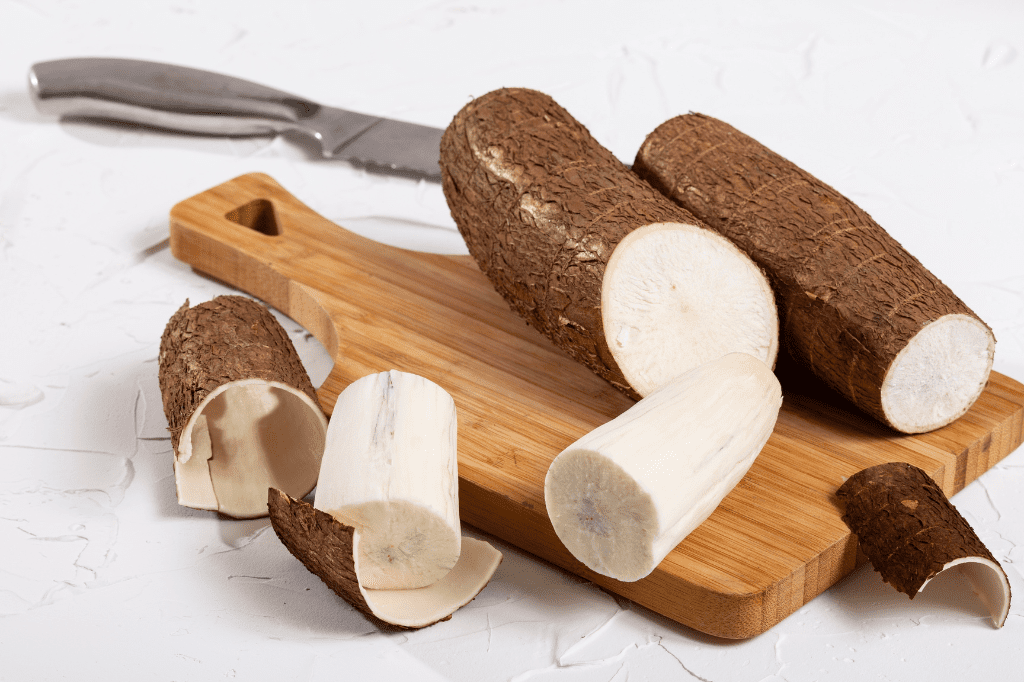 Vì sao khoai mì đã lột vỏ dễ nhanh hỏng