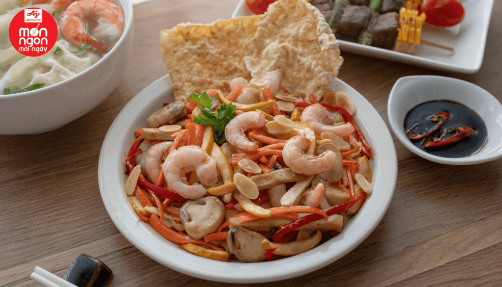 Tôm xào hạnh nhân chay giòn thơm, bùi béo, thanh đạm, hợp bữa cơm chay gia đình