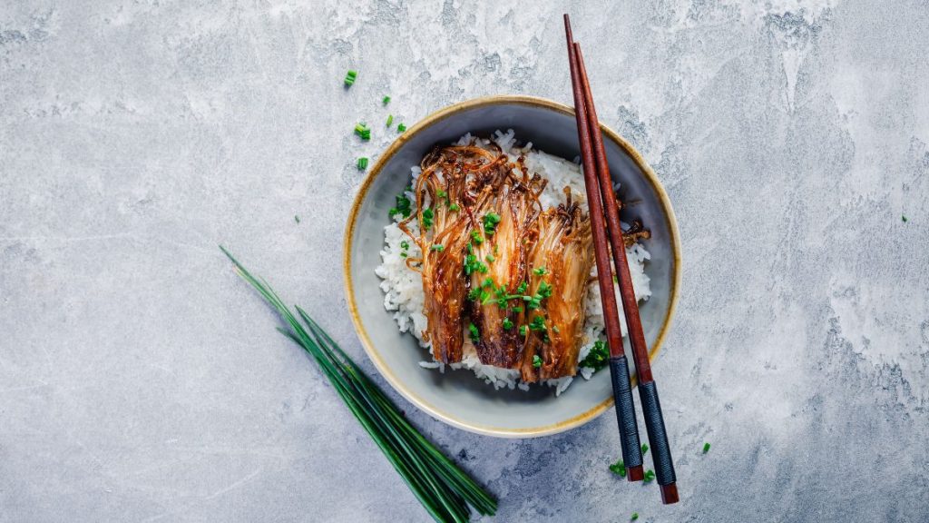 nấm kim châm kho sa tế