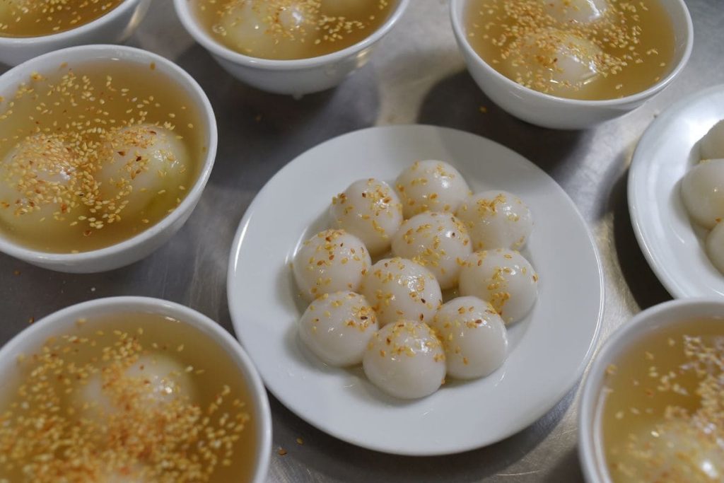 mâm cỗ rằm tháng Giêng