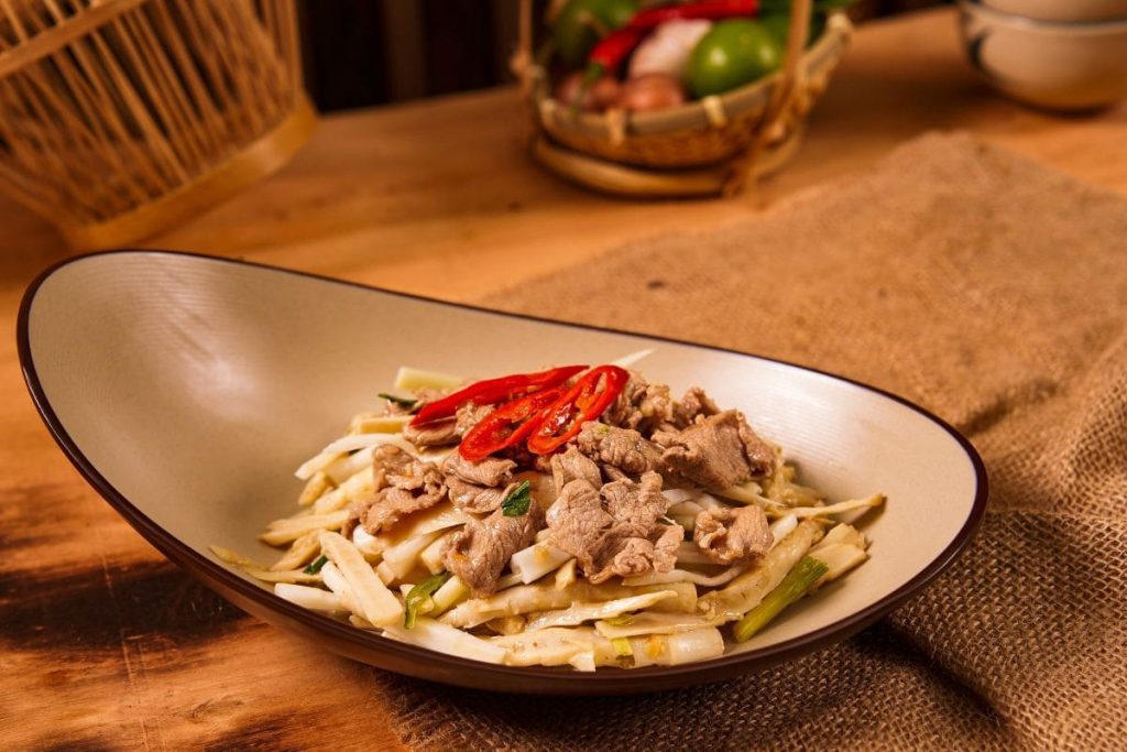 măng tươi xào thịt bò đậm đà đưa cơm